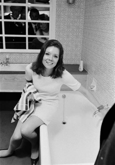 diana rigg nude|Photographs of the Wonderful Diana Rigg (20 July 1938